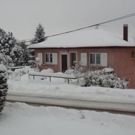 Gite De Moyenne Montagne Anould Exterior photo