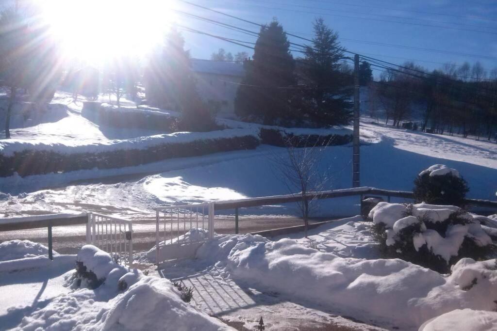 Gite De Moyenne Montagne Anould Exterior photo
