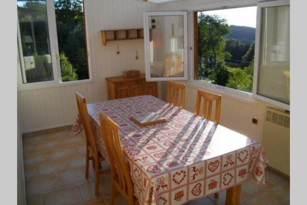 Gite De Moyenne Montagne Anould Exterior photo